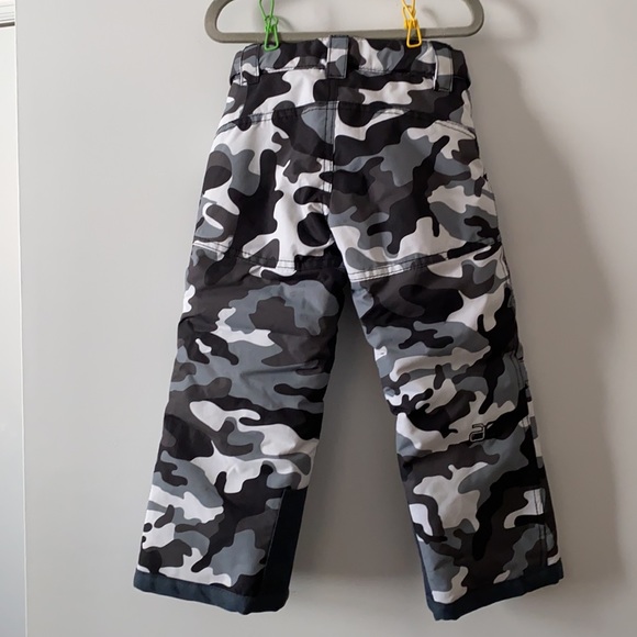 NWT Arctix snow pants size 3T. - Picture 4 of 5